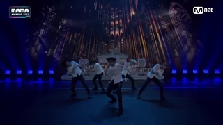 اجرای "Good bye Romoe" از "TXT" در "MAMA2022"