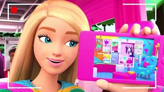 Barbie renkli bir çiftci pazarina işilti dağına gidiyor