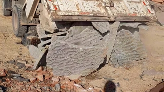 فروش سنگ لاشه مستقیم از معدن 09199377638