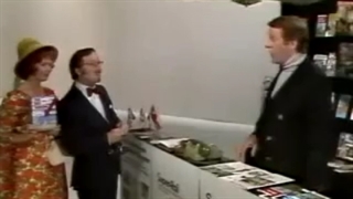 مجموعه آموزش زبان انگلیسی Follow Me فصل 3 قسمت 14