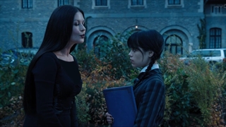 سریال خانواده ادامز قسمت 5  با زیرنویس  ADDAMS -WEDNESDAY