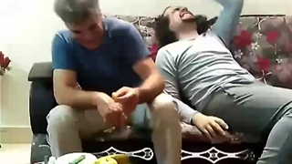 ارمیس و دلقک بازی