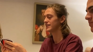 اینم یه پشت صحنه دیگه از سریال ونزدی ⁦❤️⁩