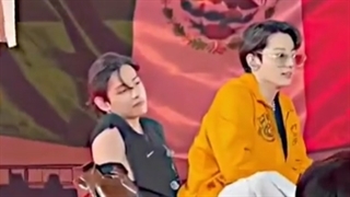 مومنت تهکوک/ولی این مومنتشون زیادی خوبه:)))