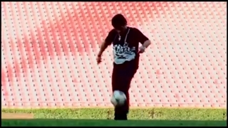 La Vida Tombola (feat. Diego Maradona) - Manu Chao