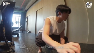 RM 'All Day' With 김남준 Part 2 | ولاگ جدید "All Day" (تمام روز) از نامجون پارت ۲ با زیرنویس فارسی آنلاین