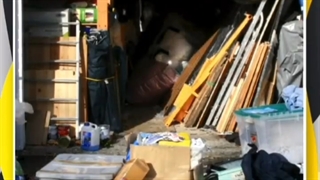 رنگ آمیزی درب حیاط