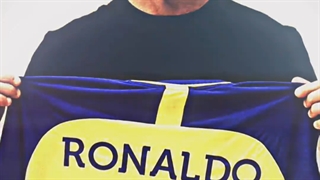 چی بگم؟ بگم فراموشت میکنم؟ نمیتونم خب دروغ بزنم