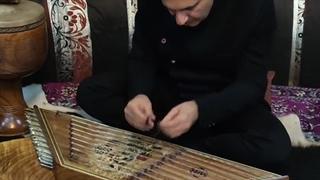 سنتور نوازی شاد با سنتور مینیاتور صادقی (حتما ببینید!!)