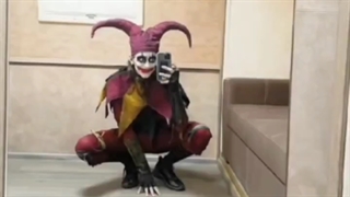 وقتی با همه فرق داری. پرسی خیلی سمهههه