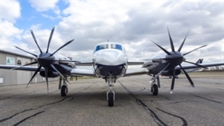 پرواز موفقیت‌آمیز اولین هواپیمای ملخی با ۱۱ پره در جهان - کارینت