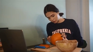 Halloween_Vlog_-_مهونی_هالووین(480p)