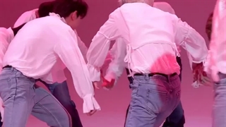 ⋆ فن کم ریکی " Ricky " عضو گروه زیروبیس‌وان " ZeroBaseOne " در اجرای in bloom در Studio Choom