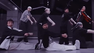 دنس زیبای خارجی ها با اهنگ بندری