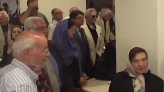 پیانو مزدا انصاری در یادبود صدسالگی استاد بنان و اجرای سرود ای ایران ای مرز پرگهر توسط بزرگان فرهنگ ادب و هنر ایران