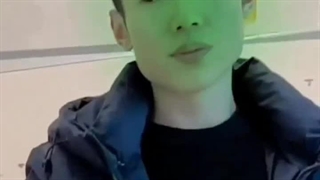 ولی قدیما دخترا بابایی بودن :خنده: