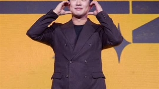 اخبار: انتشار تصاویری از کنفرانس خبری سریال دختر ماسک‌دار