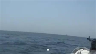 فیلم تقابل نیروی دریایی سپاه با ناو جنگی امریکایی در خلیج فارس