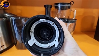 آبمیوه گیری ۸ کاره دونالکس مدل DN-130