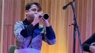 سرنانوازی محسن کیهان نژاد در کنسرت لندن فرج علیپور ناصررزازی، فوریه ۲۰۲۵ بهمن ۱۴۰۳