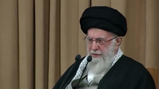 فیلم کامل  بیانات رهبر انقلاب در دیدار محفل انس با قرآن کریم