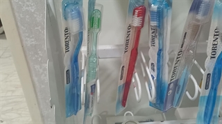 فروش مسواک به قیمت عمده