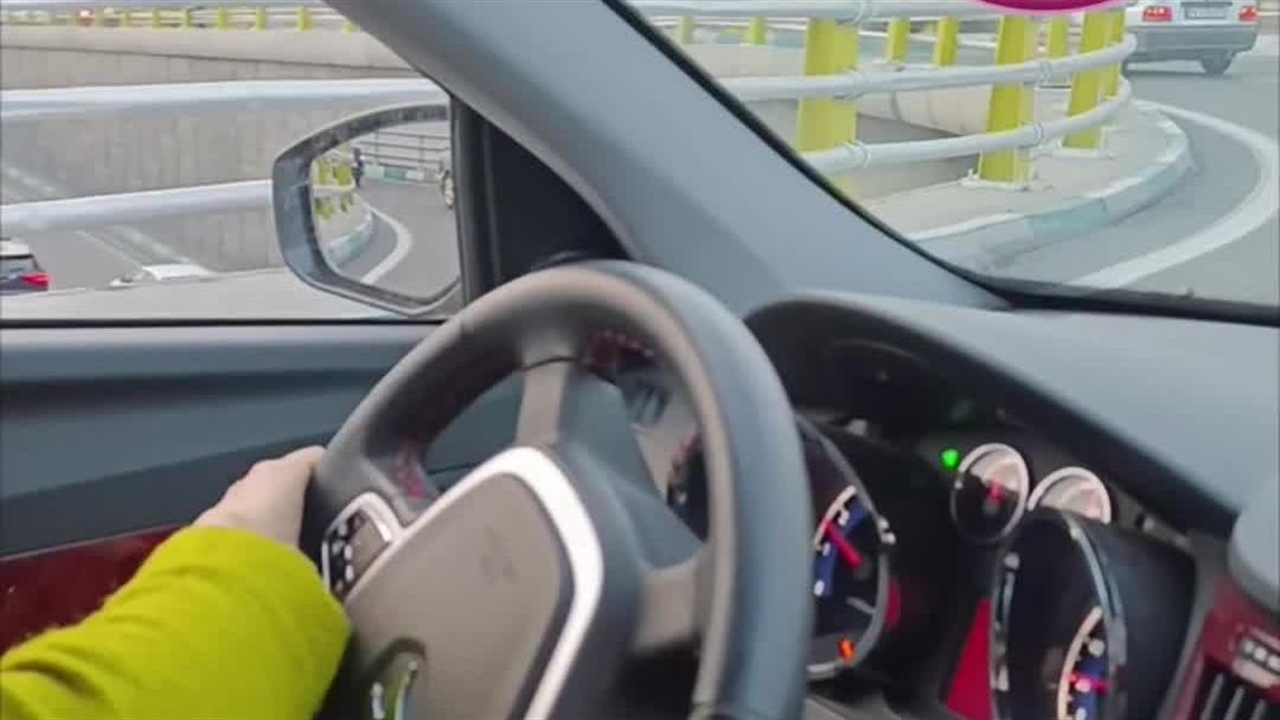 آموزش رانی بانوان رانندگی ایمن