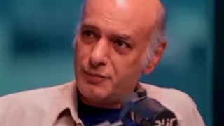 شاهنامه مقدس نیست
