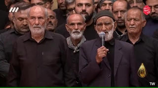 اجرای مراسم بیل زنی در روز عاشورا شهر خوسف در حسینه معلا ( قسمت اول )
