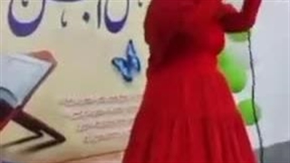 ملکه زیبایی ایران رزیتا دغلاوی نژاد "دختر معروف عروسکی ایران"